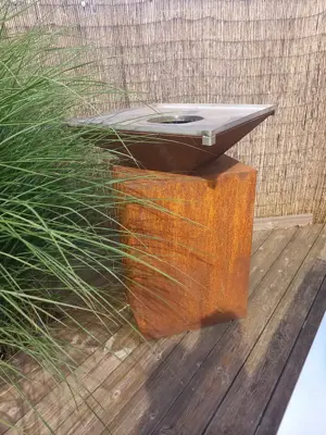 Holzkohlegrill Bild 3