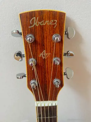 Ibanez Gitarre inkl. Gitarrentasche Bild 3