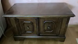 Kommode klein mit 2 Türen Vintage