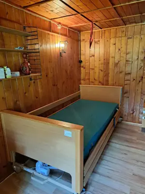 Pflegebett elektrisch Bild 3