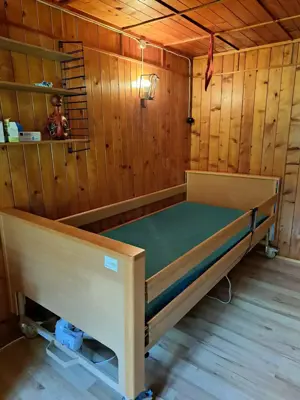 Pflegebett elektrisch