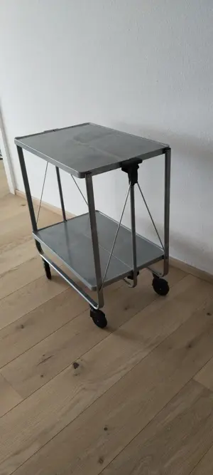 Verchromter Servierwagen 