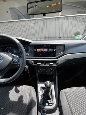 VW Polo 2020   1. Hand, 80 PS, 101.000 km, vorgeführt mit Serviceheft . Sehr gepflegt! Bild 9