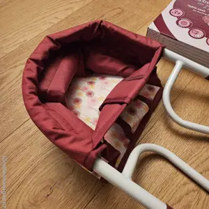 Puppen Tischsitz 