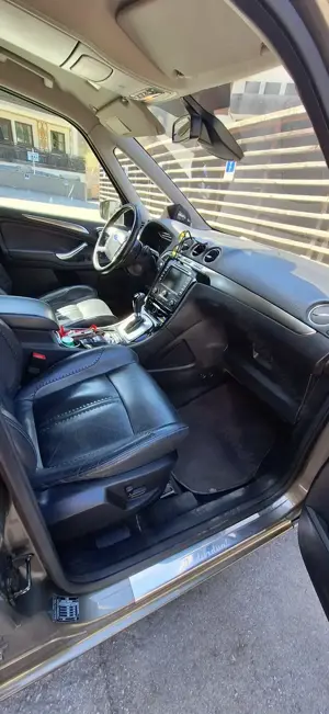Ford galaxy. titanium Bild 3