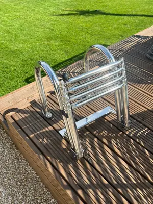 Edelstahl Poolleiter (Bootsleiter) Teleskop-Design Bild 3