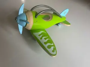 Hape e-Plane Spielflugzeug Bild 3