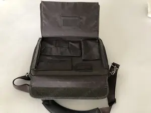 Echt Leder Laptop und Notebook Tasche - Aktentasche dunkelbraun, geeignet für 17-Zoll Laptop  Bild 4