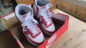 Nike Terminator High, weiß-rot, Gr 41 Bild 2