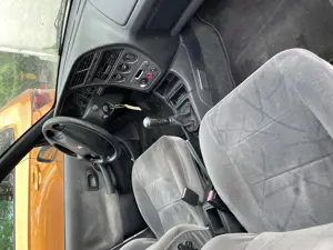 Peugeot zum selber reparieren perfekt Bild 2