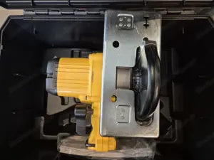 DEWALT - Akku Metallkreissäge DCS373NT fast wie neu. Bild 4