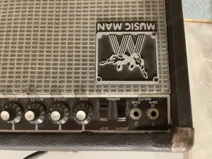 MusicMan Verstärker zu verkaufen  Bild 7
