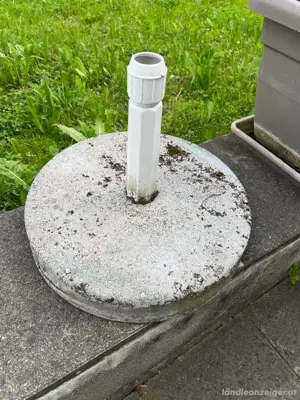 Schirmständer zum verschenken Bild 3