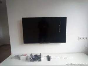 Fernseher der Marke Philips  Bild 2