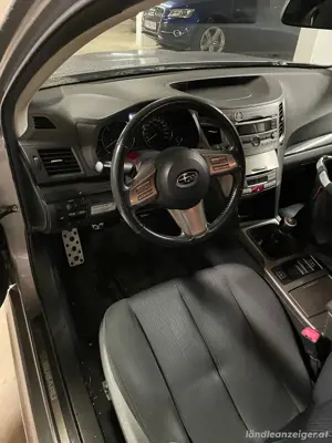 Subaru Lagacy  Bild 3