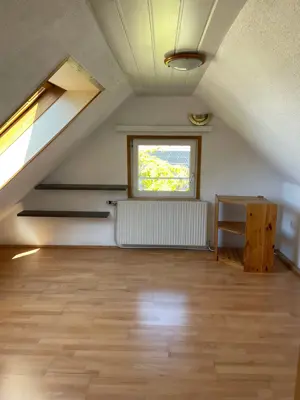 Vermiete 2 Zimmer Dachwohnung in Wolfurt Bild 3