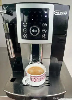 D Longhi-Kaffeemaschine