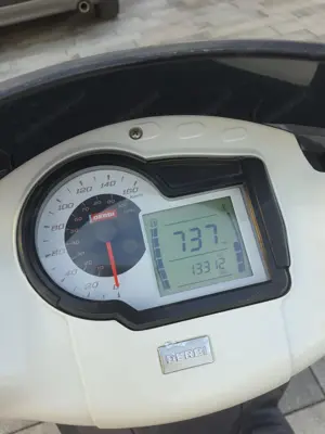 Derbi Rambla 125 wie Aprilia Sportcity Top Zustand Roller   Scooter Bild 10