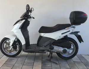 Derbi Rambla 125 wie Aprilia Sportcity Top Zustand Roller   Scooter Bild 8