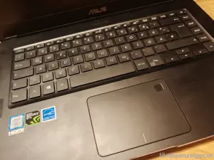 Asus Zenbook Pro 15 UX550VD Bild 2