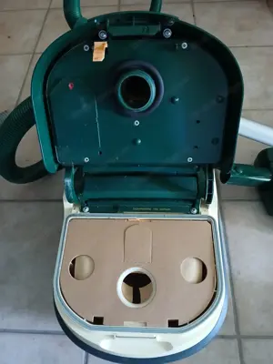Vorwerk Tiger 251 Staubsauger Bild 3