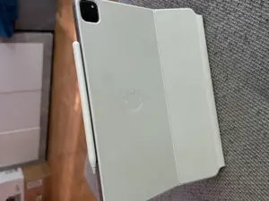 iPad Pro 12,9 Zoll cellular +Magic Keyboard +Apple Pencil 2 Bild 3