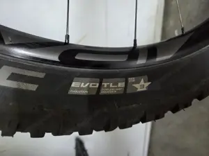 E-Bike Fully  Specialized Levo Größe L Bild 7