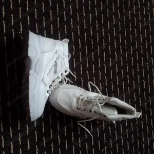 Lässige knöchelhohe Schuhe Größe 38