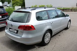 VW Passat Variant Trendline BMT 2,0 TDi 2014 Bild 4
