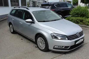 VW Passat Variant Trendline BMT 2,0 TDi 2014 Bild 3
