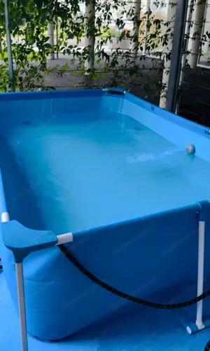 Intex Pool WIE NEU!  Bild 3