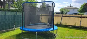 Trampoline 