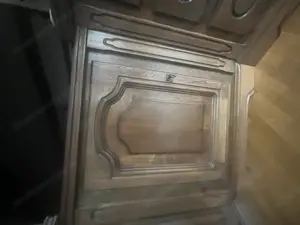 Wohnzimmer mit Bauernschrank Bild 4