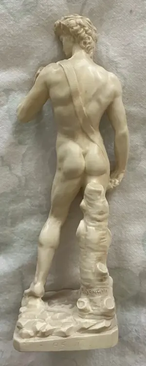Davidfigur aus Kunststein 