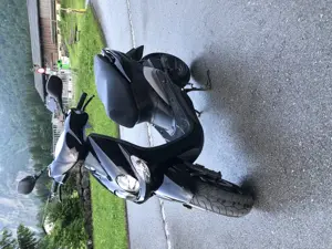 Roller Yamaha YN50F Bild 3