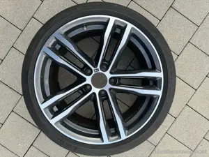 BMW Orginal 19 Zoll Felgen mit Sommerreifen