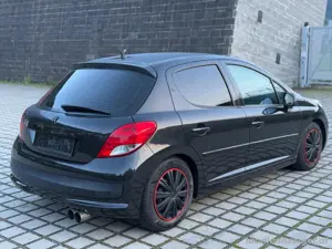 Peugeot 207 Benzin Sport Bild 4