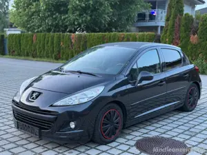 Peugeot 207 Benzin Sport Bild 2