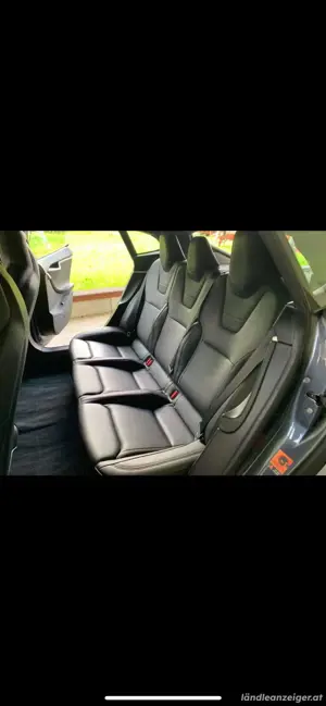 Tesla Model S   Defekt! Bild 3