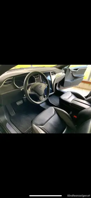 Tesla Model S   Defekt! Bild 4
