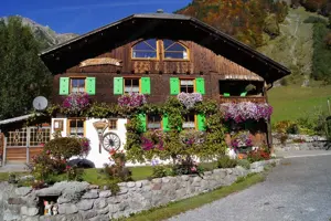  Wünderschönes Bauenhaus in Klösterle am Arlberg von Privat zu verkaufen!!!