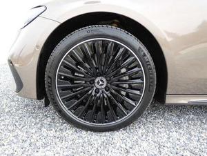 Mercedes-Benz E-Klasse Bild 4