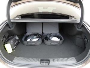 Mercedes-Benz E-Klasse Bild 20