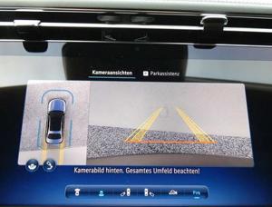 Mercedes-Benz E-Klasse Bild 11