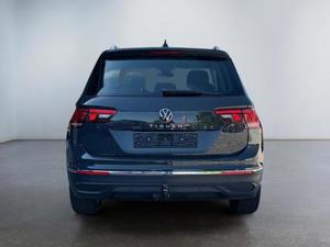 VW Tiguan 1.5 TSI Active Navi Kam PDC SHZ AHK 110 kW (150... Bild 4