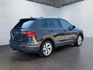 VW Tiguan 1.5 TSI Active Navi Kam PDC SHZ AHK 110 kW (150... Bild 5