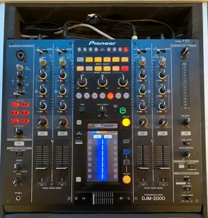 2x Pioneer CDJ's 2000 & DJM 2000 Bild 8
