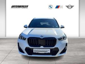 BMW X1 xDrive23d M Sportpaket // Anhängerkupplung // Head-Up // Harman Kardon Bild 2