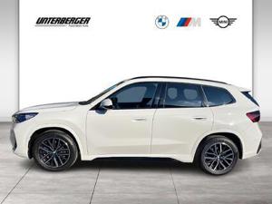 BMW X1 xDrive23d M Sportpaket // Anhängerkupplung // Head-Up // Harman Kardon Bild 3