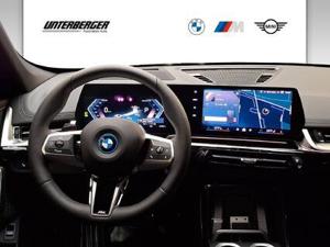BMW iX1 eDrive20 *0,99% Fixzins Leasing* // M Sportpaket // Head-Up // Bild 7